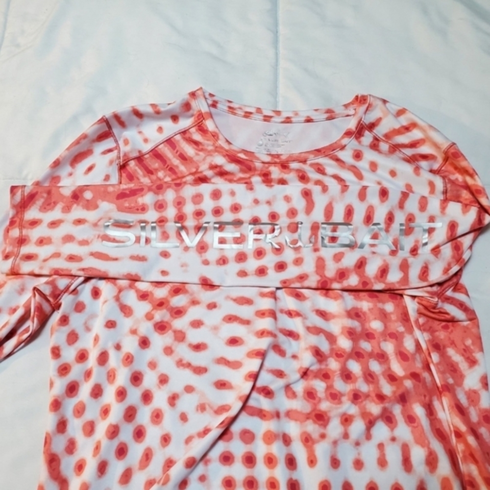 Womens Silverbait‎ fishing shirt. Size large. Long sleeve. White pink. Like New. - Picture 3 of 4